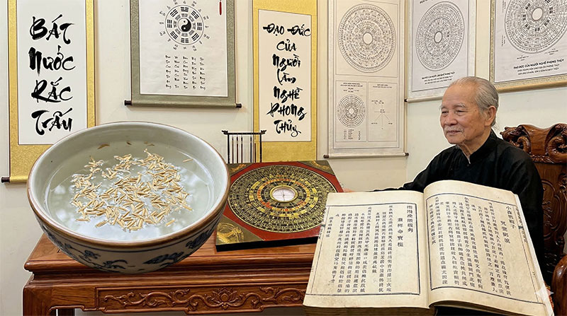 Bát nước rắc trấu và Đạo đức của người làm nghề